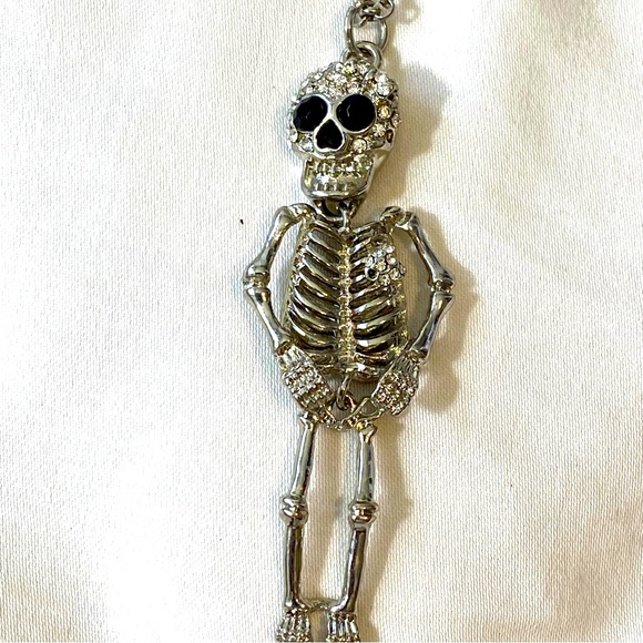 Pier 1 Imports Crystal Skeleton Necklace Jointed Head Legs - Picture 6 of 8